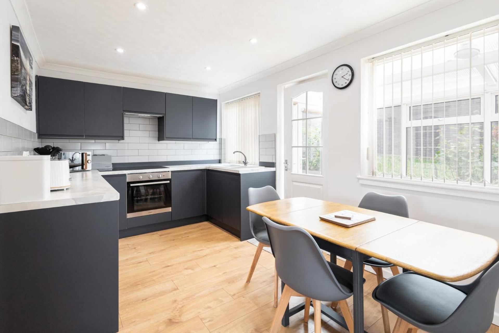 Host & - Farthings Holiday home *